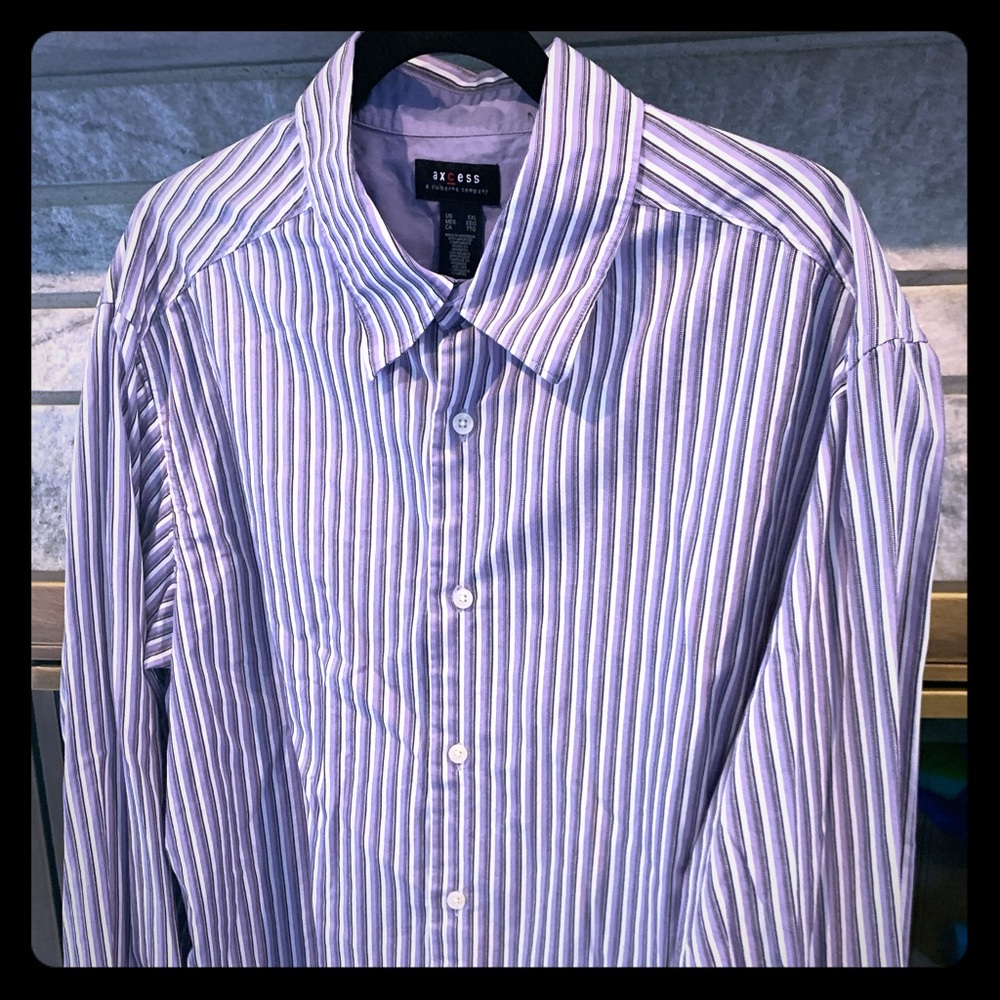 Men’s long sleeve button up